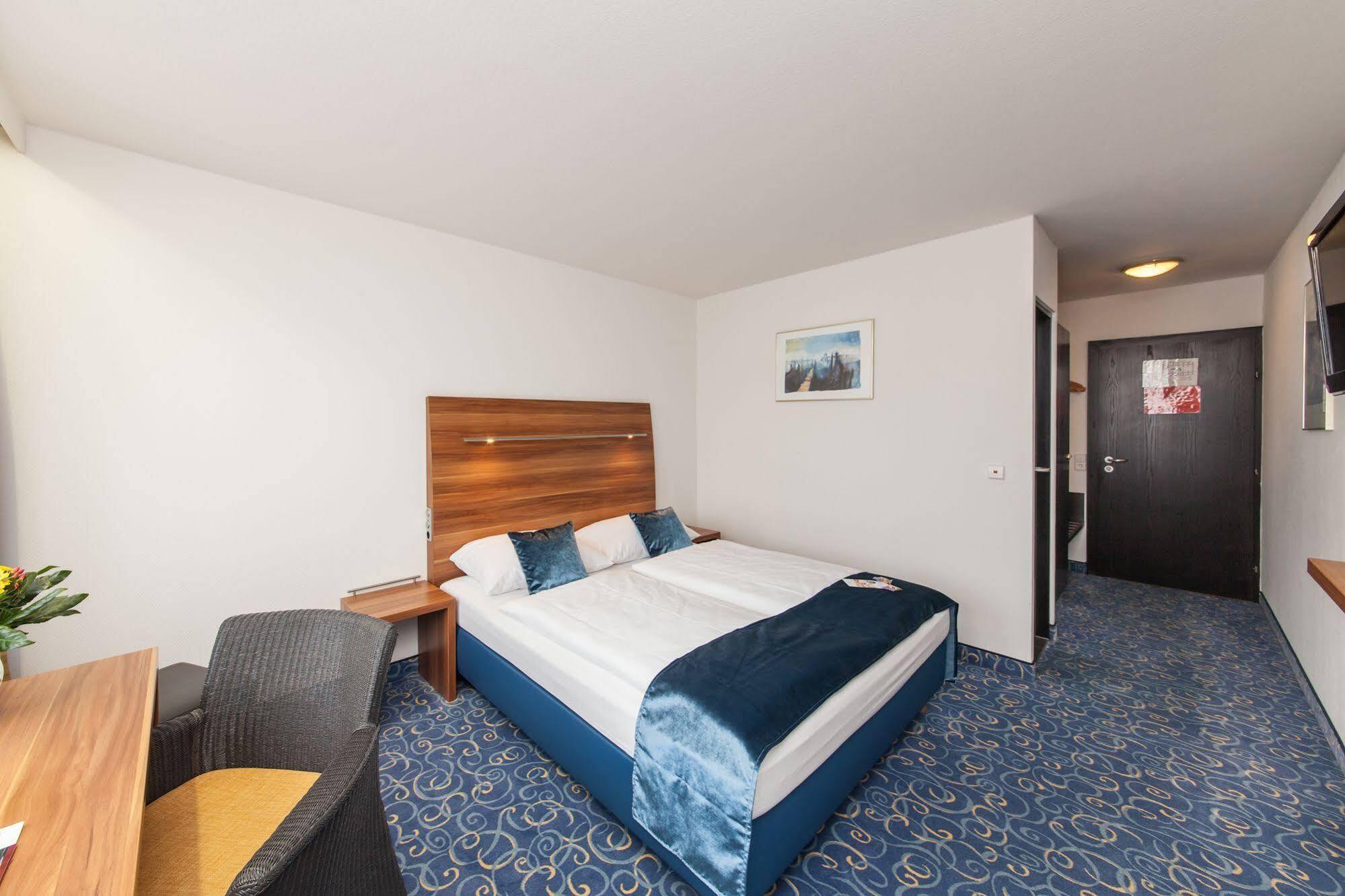 Hotel Strohgaeu Korntal-Münchingen Kültér fotó