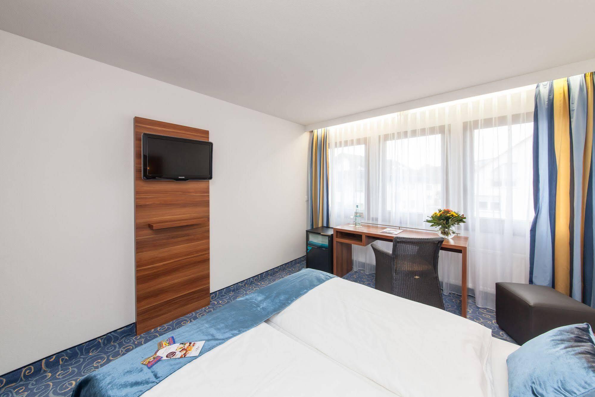 Hotel Strohgaeu Korntal-Münchingen Kültér fotó